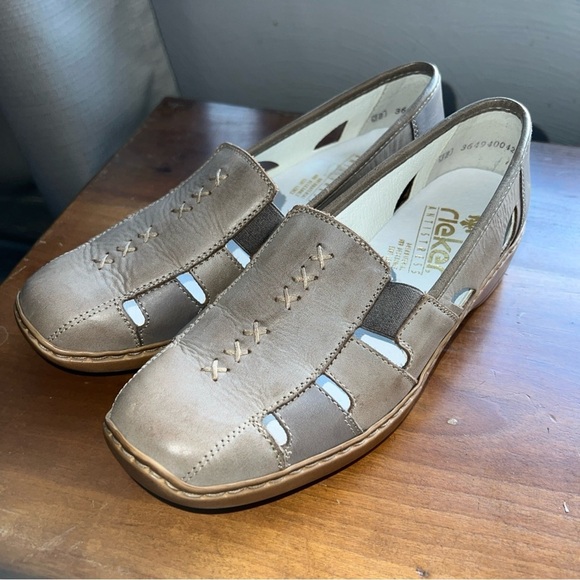 Reiker Shoes Doris 85 Loafers Flats Comfort Gray Leather Cutouts Size 7/EU 38 - Picture 2 of 11